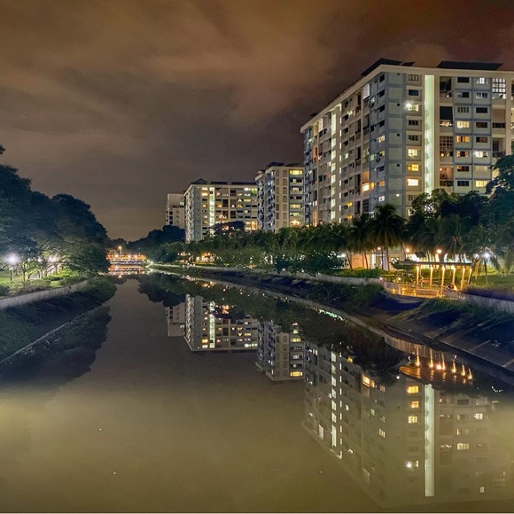 Meet your Posher, Aim - Picture 1 of 1